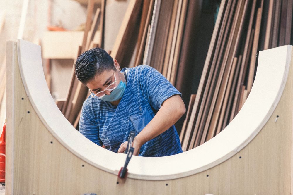 Cover image: EA-Nadia-ArtesanaMadera-IztacalcoCDMX-MA